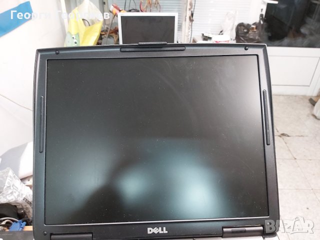 Продавам лаптоп на части DELL LATITUDE D520, снимка 3 - Лаптопи за дома - 31592098