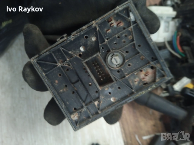  Ключ светлини за Opel Tigra 9116609 , снимка 3 - Части - 53937479