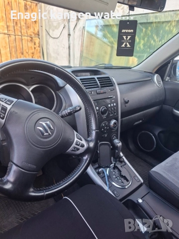 Сизуки Гранд Витара 2.0 Бензин , снимка 14 - Автомобили и джипове - 52157091