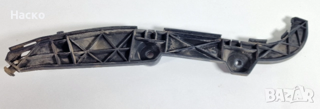 Заден Ляв Държач Скоба Задна Броня Тойота Корола Версо Toyota Corolla Verso 2004-2009 52576-0F010