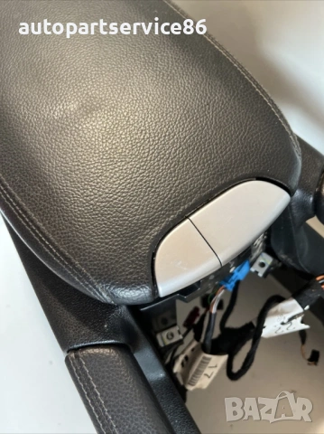 Подлакътник черна кожа за Mercedes ML W164 420 CDI (2007), снимка 2 - Части - 54005210