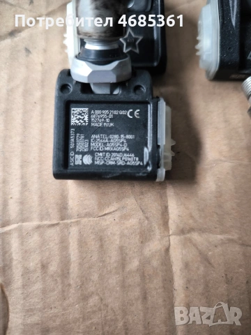 Датчици за налягане в гумите за Mercedes, снимка 2 - Части - 54177279