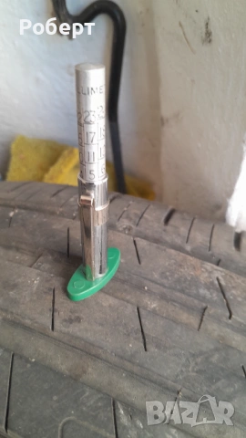 Goodyear Efficient Grip 215/65/17 , снимка 7 - Гуми и джанти - 54346094