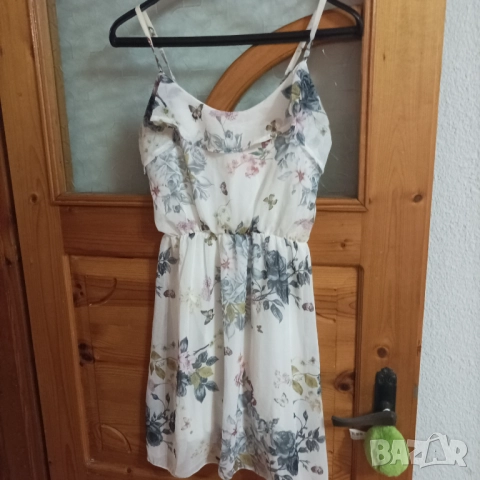 Много рокли Отлични, снимка 10 - Рокли - 52012828