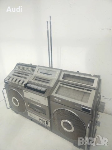 Радио касетофон PHILIPS D9714  Ghettoblaster Vintage  Elephant- слонът Липсва дръжката за носене, снимка 12 - Радиокасетофони, транзистори - 53219877