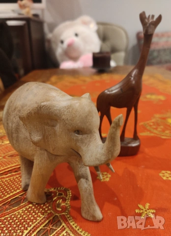 Дървени фигури 