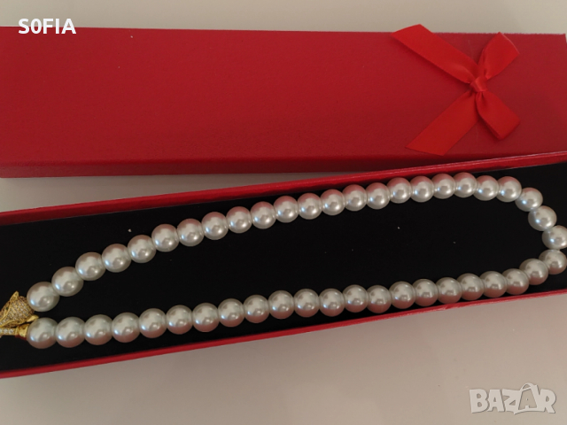 Перли в кутийка нови за подарък, снимка 3 - Колиета, медальони, синджири - 52886332