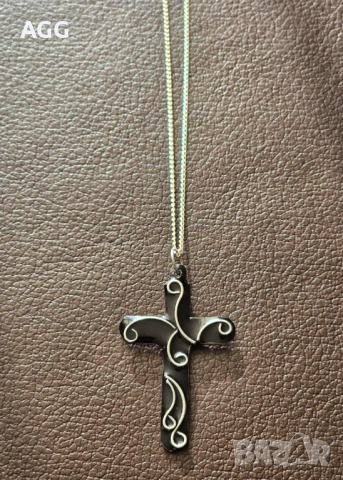 Атрактивен авторски кръст , снимка 2 - Колиета, медальони, синджири - 47819955