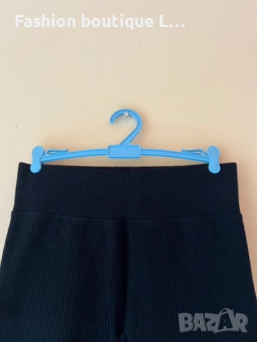 Комплект в черно бандажен спортен рипсен бюстие с панталонки с висока талия S / M размер 🖤🖤🖤🖤, снимка 6 - Спортни екипи - 52052346