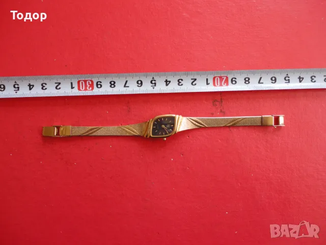 Позлатен швейцарски часовник GM