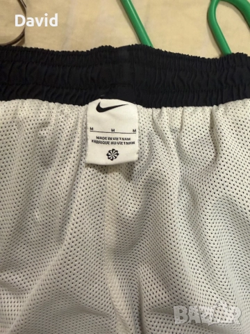 Шушлеково долнище nike , снимка 4 - Спортни дрехи, екипи - 52828622