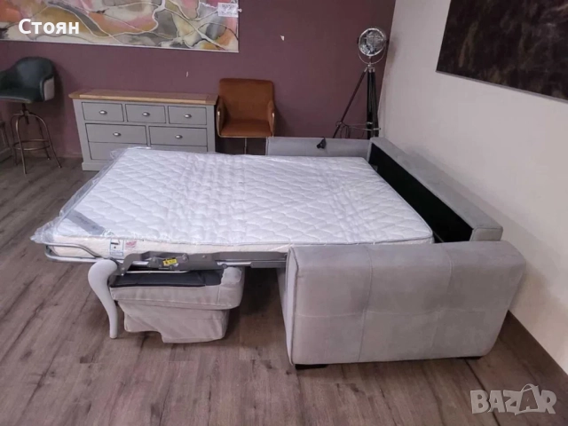 Италиански светло сив диван тройка от плат с функция сън, снимка 9 - Дивани и мека мебел - 52010382