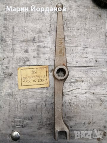 Лост за скоростна кутия на трактор Т-150к ,кат.№125.37.424