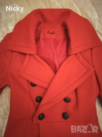 Червено зимно палто р-р S, LuxyLu 160 лв. 