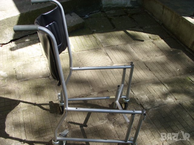 Санитарна количка