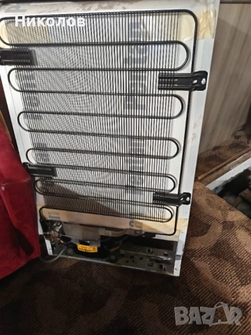 Хладилник Bosch, снимка 4 - Хладилници - 53898423