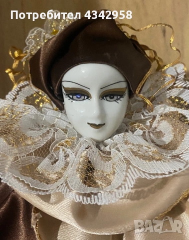 🎭 Винтидж порцеланова кутия с кукла Pierrot (Арлекин) – романтичен ретро стил.1970-1980г., снимка 3 - Антикварни и старинни предмети - 54010336