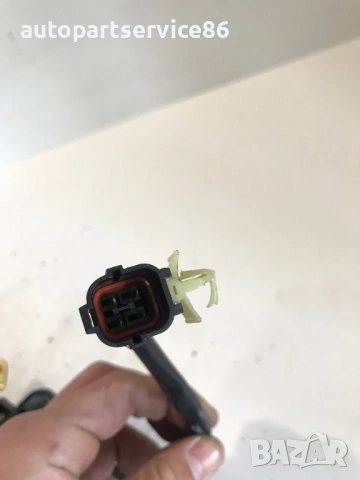 Механизъм на бравата на предната лява врата за KIA Carnival (2006–2010), снимка 2 - Части - 53200429