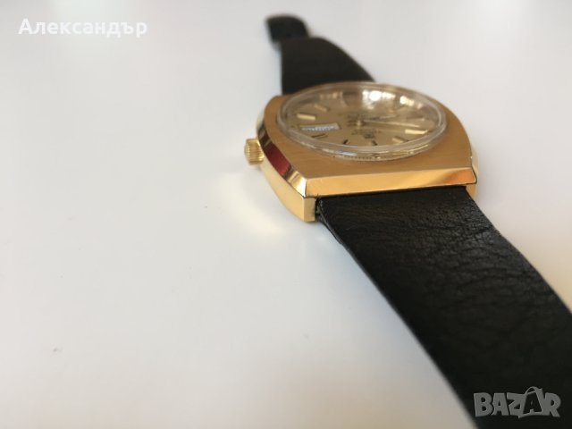 Мъжки позлатен часовник "Tissot SEASTAR" №3012, снимка 5 - Други ценни предмети - 38706679