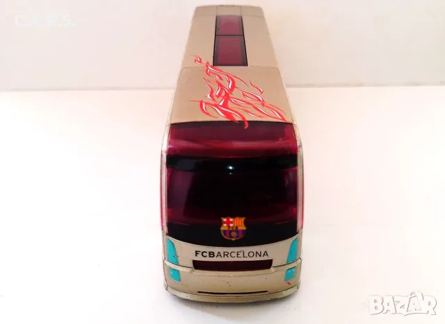 FC Barcelona Team Bus Maisto - Мащаб 1:43, снимка 4 - Колекции - 55977740