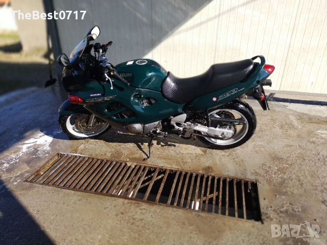 Suzuki Katana 750k Топ Състояние Уникат , снимка 8 - Мотоциклети и мототехника - 44660621