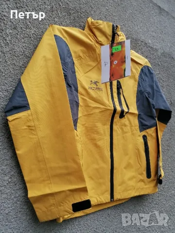 Продавам чисто ново дамско жълто водоустойчиво яке Arc'teryx , снимка 6 - Якета - 49861914