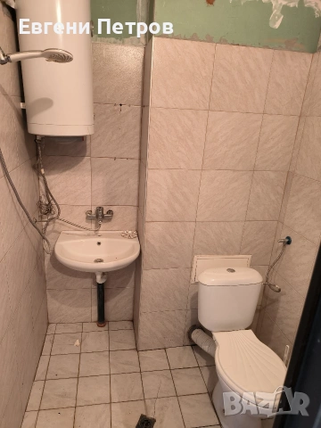 Гарсониера,малка- 27м2. Ул. Калиакра ,Добрич , снимка 5 - Апартаменти - 54154689