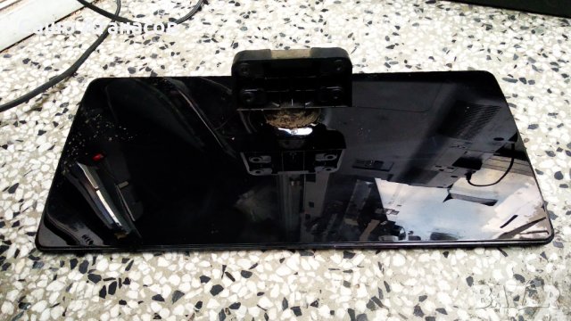 JVC LT-32VH30K със счупена матрица ,17IPS62 ,17MB140 ,VES315WNDS-2D-N14 ,17LD166 ,16Y_GH11MB7S4LV0.3, снимка 18 - Части и Платки - 29651488