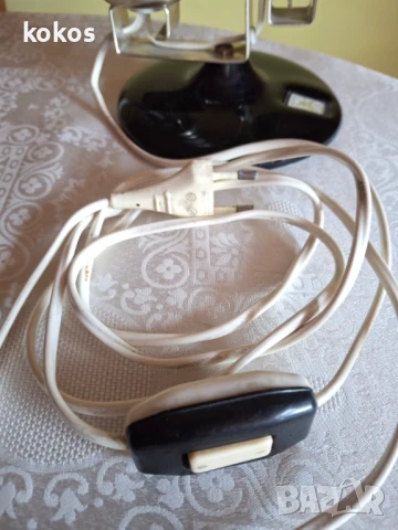 Настолна лампа, снимка 2 - Настолни лампи - 50878915