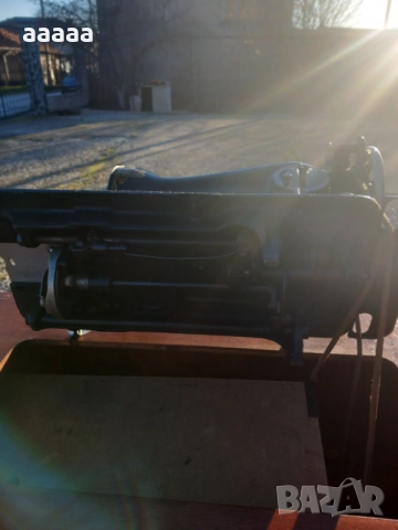 Стара шевна машина, снимка 3 - Антикварни и старинни предмети - 52939830