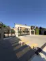 Апартамент под наем в La Mer Residence. Местоположение на брега на морето, снимка 3