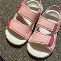 Сандали Adidas , снимка 3 - Детски обувки - 44606372