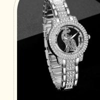 Луксозни кварцови ръчни часовници комлект с гривна, снимка 2 - Дамски - 44261940