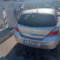 Opel Astra H 1,6 бензин, снимка 11 - Автомобили и джипове - 44767829