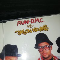 RUN DMC IT S TRICKY CD-SONY MUSIC GERMANY 0404231328, снимка 2 - CD дискове - 40250271