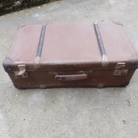 Куфар  от жакард от 1966г, снимка 5 - Антикварни и старинни предмети - 40626377