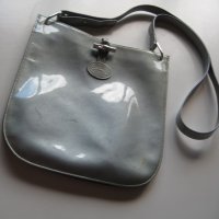 Оригинална дамска чанта Longchamp, Франция, снимка 2 - Чанти - 29225686