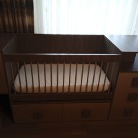 Бебешка кошара със скрин, снимка 3 - Мебели за детската стая - 42376791
