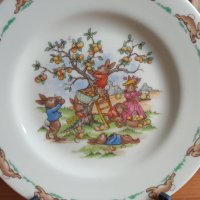 Английски порцелан чиния детски мотиви , снимка 1 - Антикварни и старинни предмети - 37956271