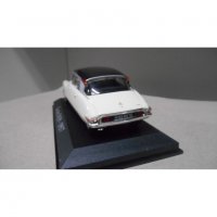 Citroen DS19 1957 - мащаб 1:43 на DeAgostini моделът е нов в блистер, снимка 2 - Колекции - 38691557