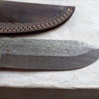 Страхотен ловен нож дамаска стомана нов с кожена кания, снимка 3 - Антикварни и старинни предмети - 38286224