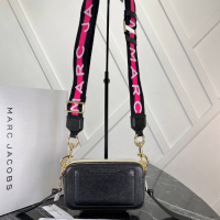 Marc jacobs чанта, снимка 2 - Чанти - 44620692