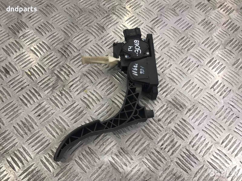 Потенциометър на газта VW Golf 4,1999г., снимка 1