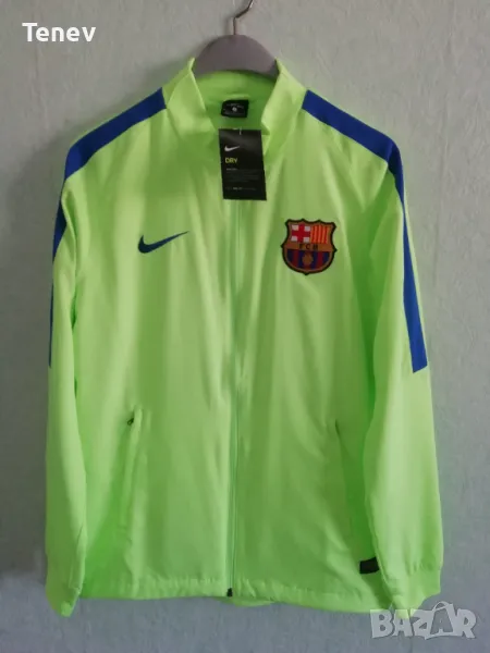 Barcelona Nike ново оригинално горнище Барселона размер М , снимка 1