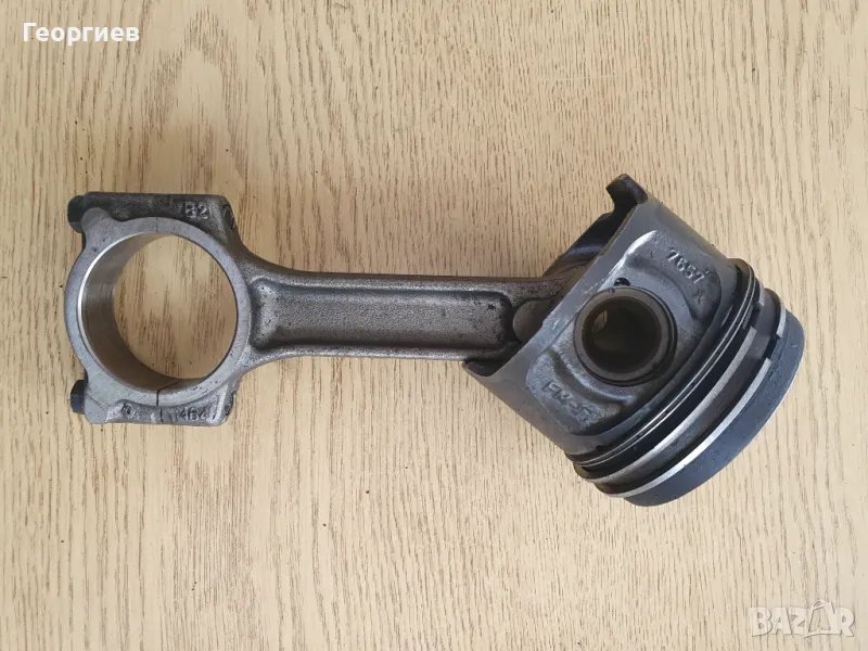 Бутало с биела за 1.5 DCI K9K Renault Nissan Dacia, снимка 1