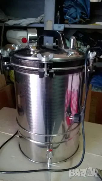 Автоклав - стерилизатор, снимка 1