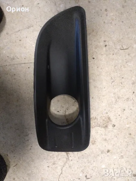 ЧИСТО НОВА ДЯСНА РЕШЕТКА ЗА CITROEN C4 II, снимка 1