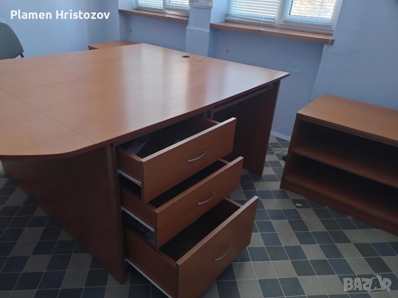 офис бюра и библиотека, снимка 1