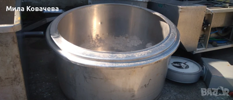 Съд от неръждаема стомана (140см х 80см), снимка 1
