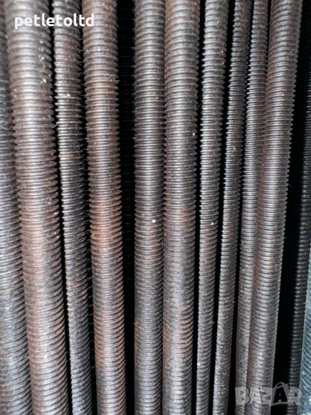 Шпилки с висок клас на якост 10.9 / 1 метър, снимка 1